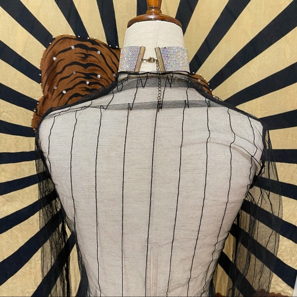 🌈 Beautiful contemporary mesh top - Picture 6 of 11